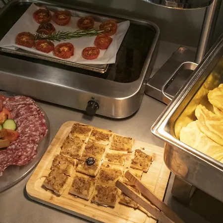 Novotel Antibes Sophia Antipolis 4*